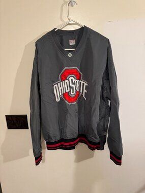 Authentic Apparel grey Ohio State pullover windbreaker XL very good shape.